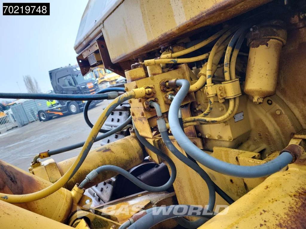 Caterpillar D8 L Photo 8
