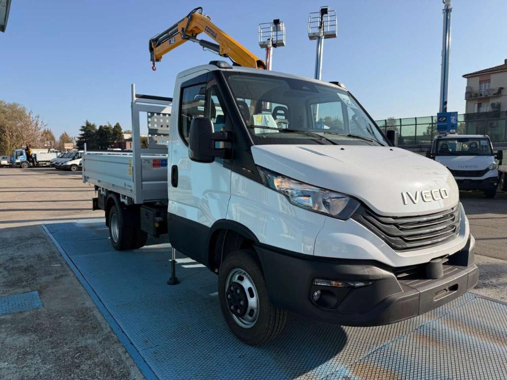 Iveco DAILY 35.160 Photo 9