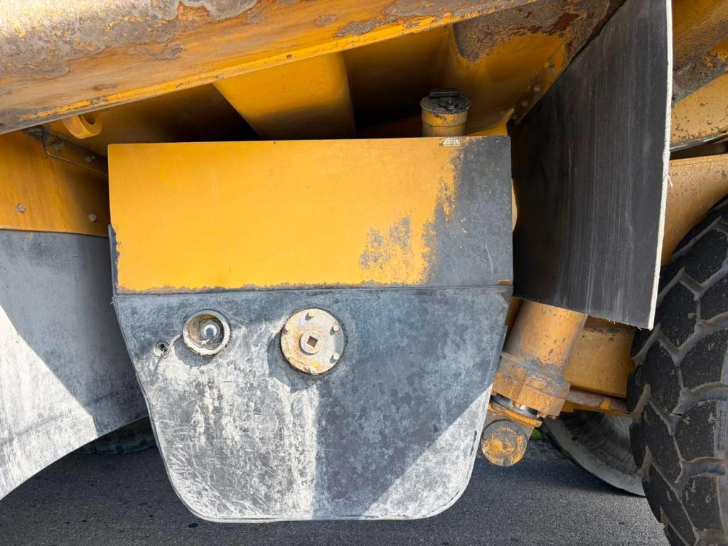 Caterpillar 775E Photo 29
