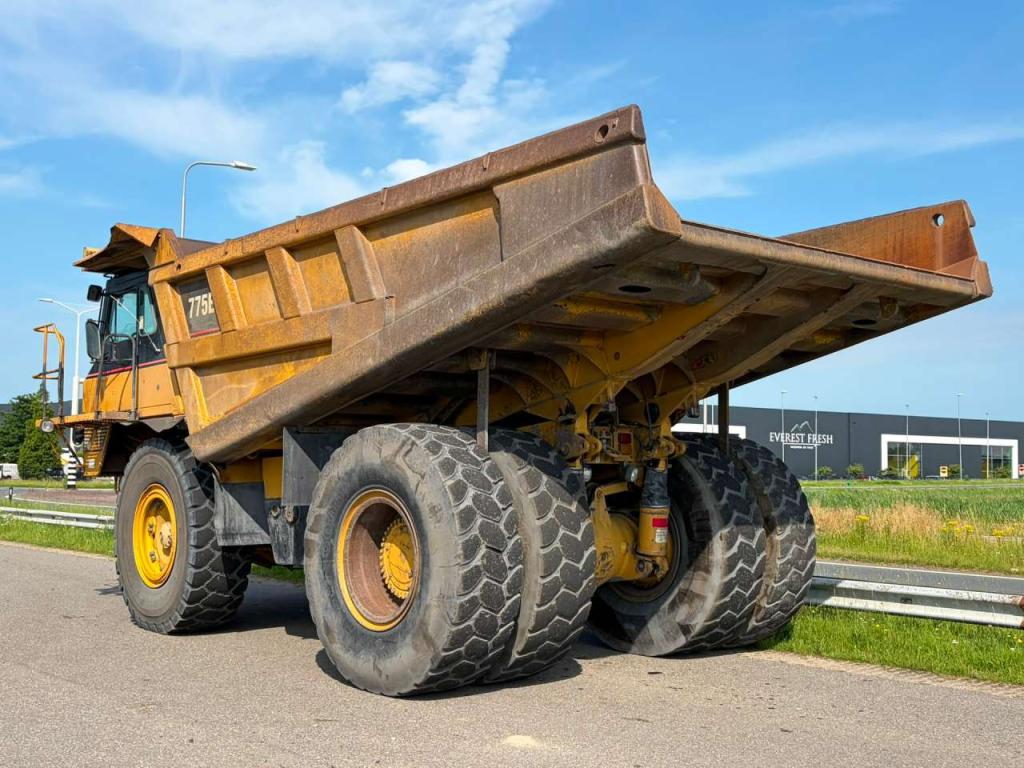 Caterpillar 775E Photo 3