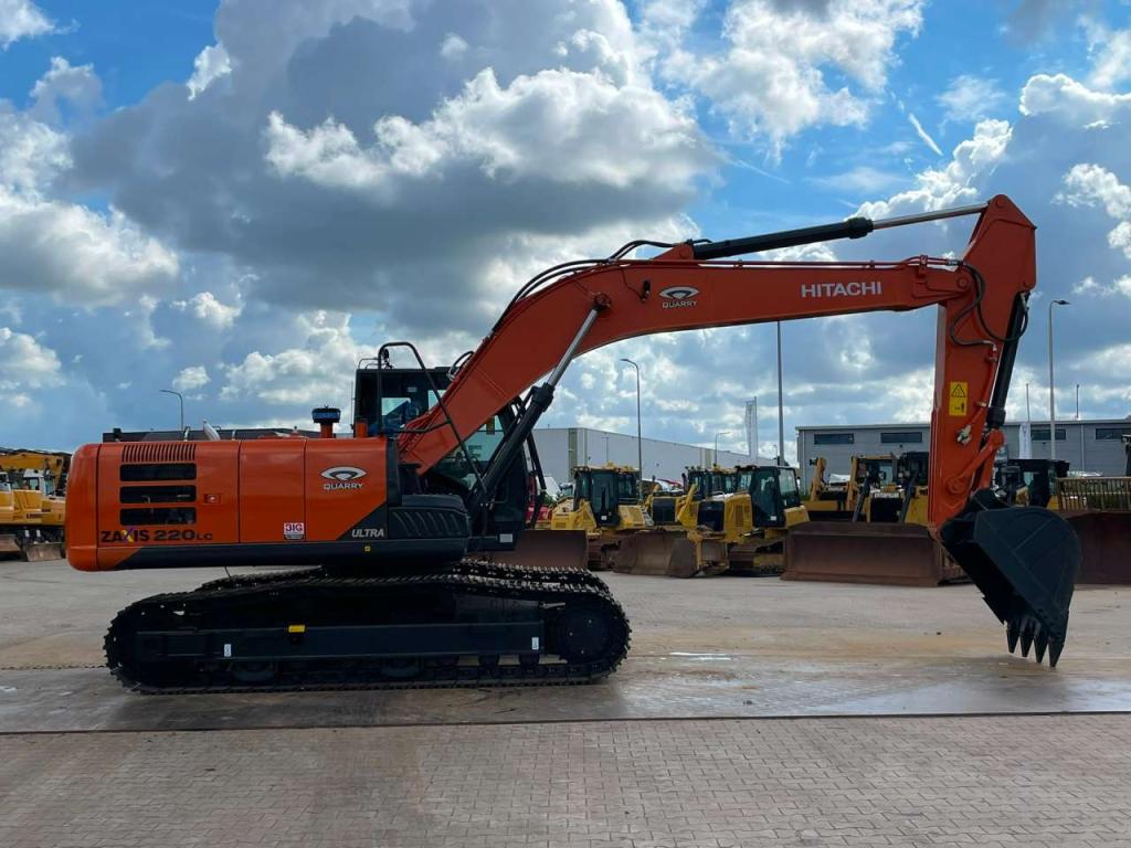 Hitachi ZX220LC-5G Photo 6