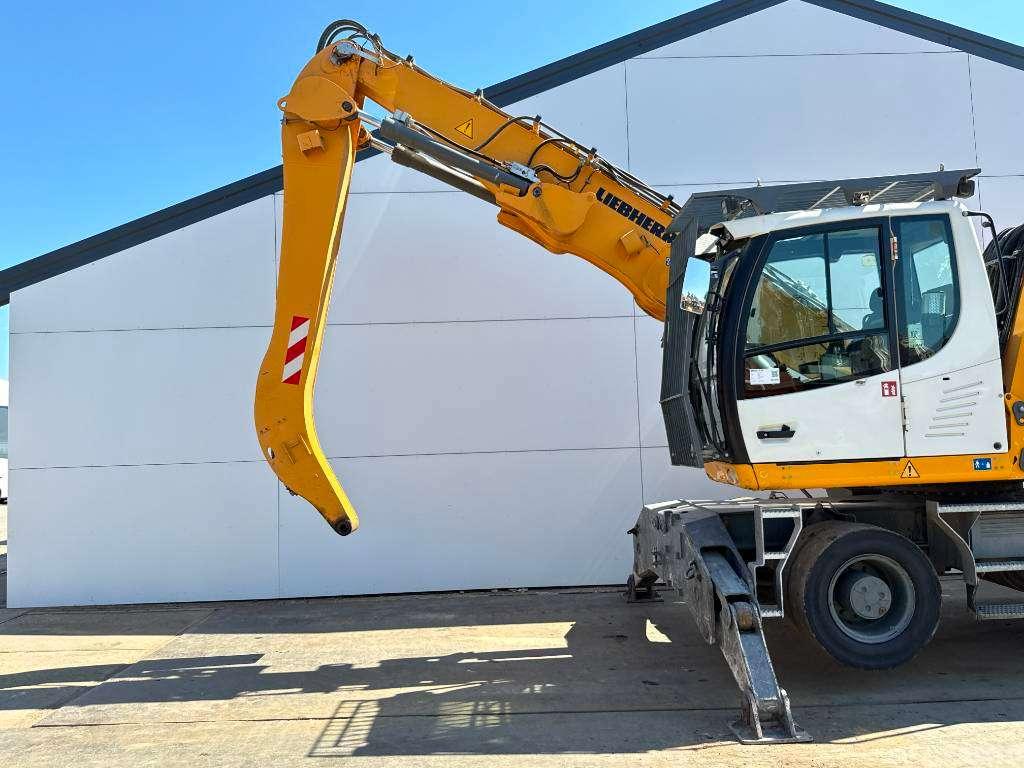 Liebherr LH22 Litronic - Automatic Greasing / Tilting Cab Photo 15