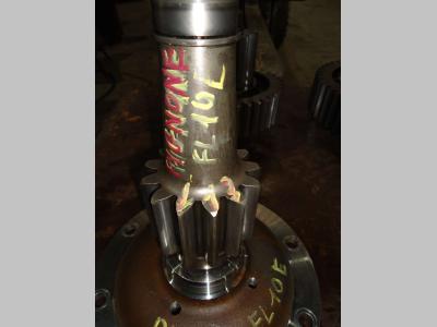 Pignon d'embrayage pour Fiat Allis FL10E - FD10E en vente par OLM 90 Srl