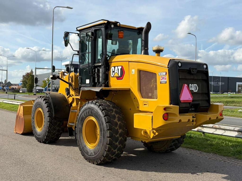 Caterpillar 930M Photo 3
