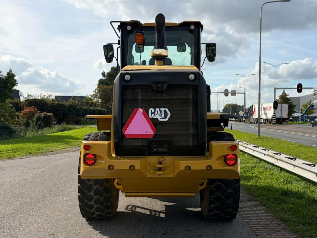 Caterpillar 930M Photo 4
