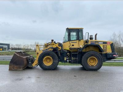 Komatsu WA380-5H en vente par Big Machinery
