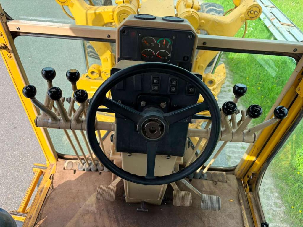 Caterpillar 140H Photo 23