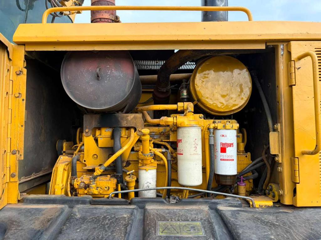 Caterpillar 140H Photo 28