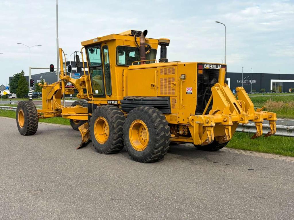 Caterpillar 140H Photo 3