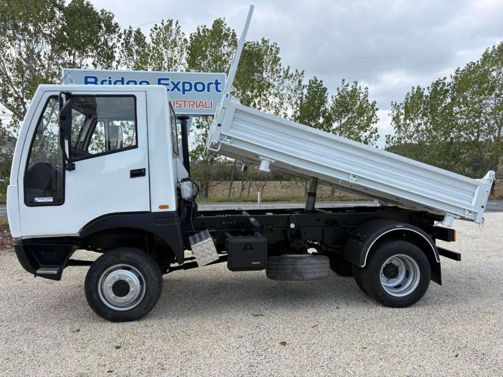 Bucher Schorling 4X4 RIBALTABILE TRILATERALE Photo 3