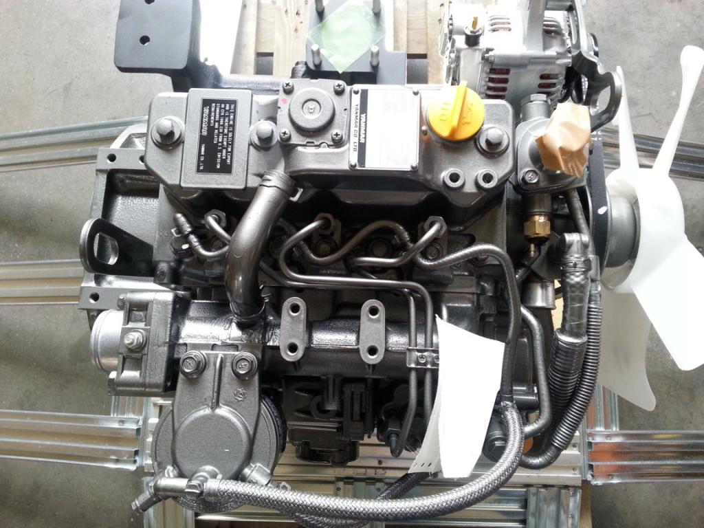 Yanmar 3TNV82A Photo 1