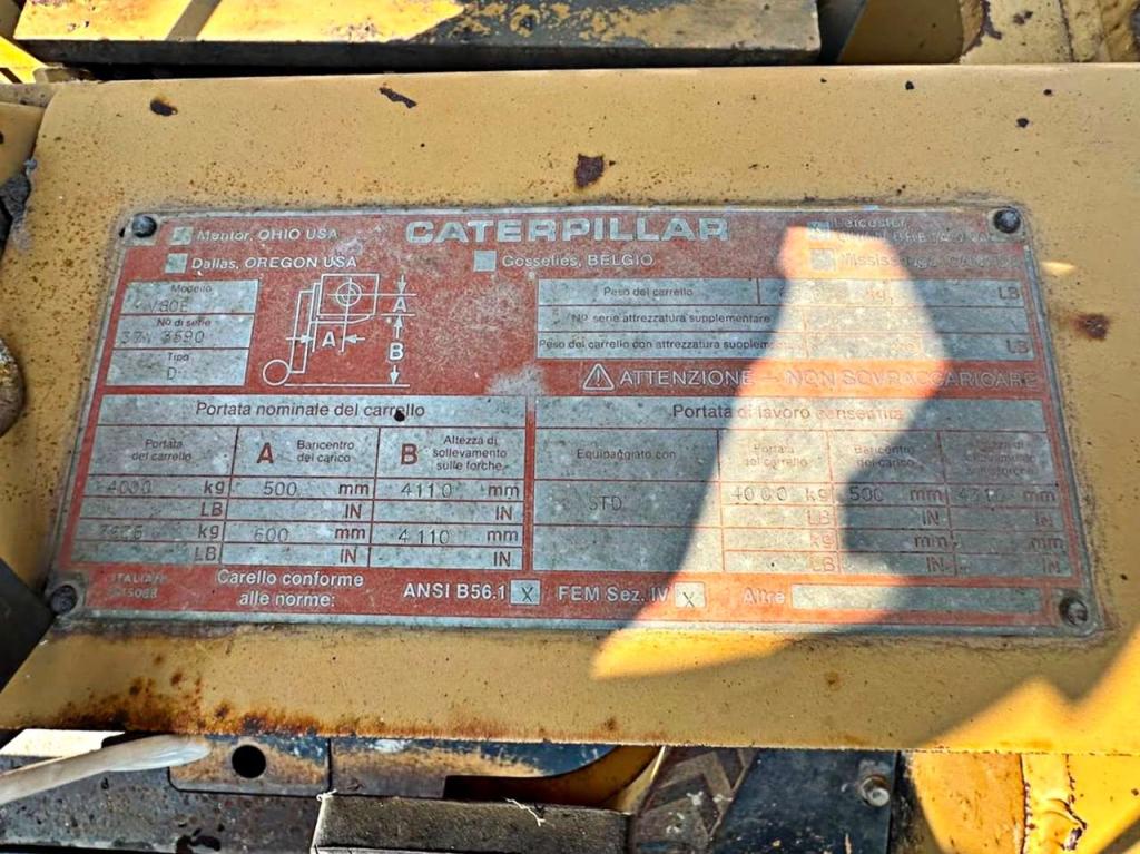 Caterpillar V80E Photo 8