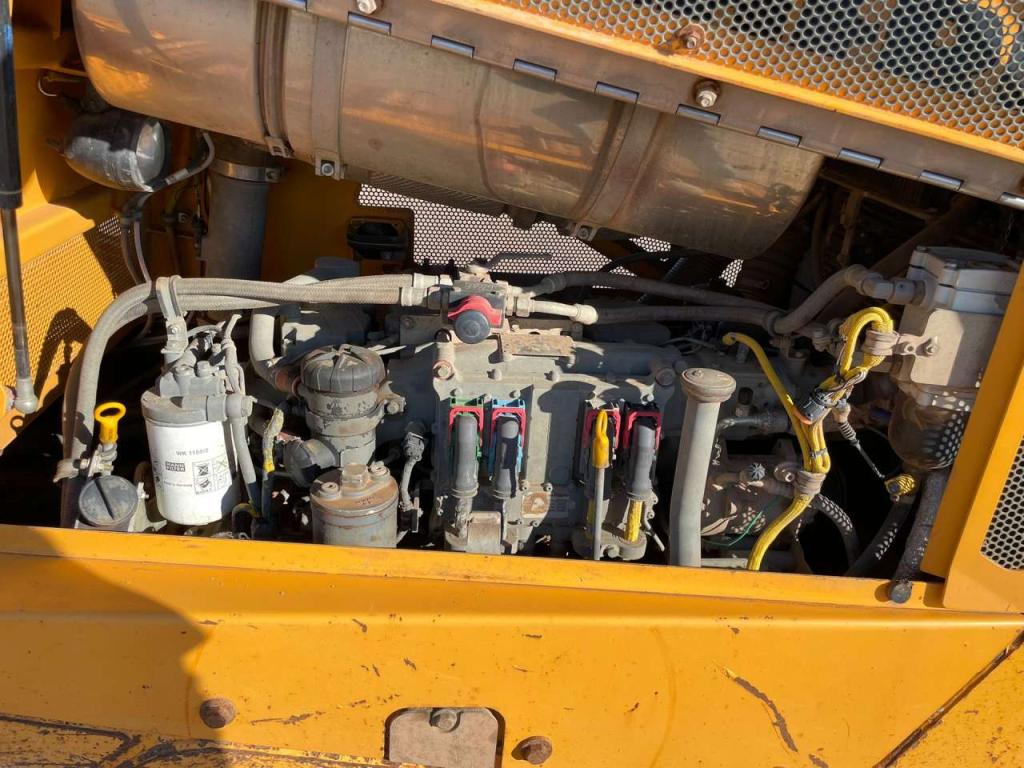 Liebherr PR736LGP Photo 25