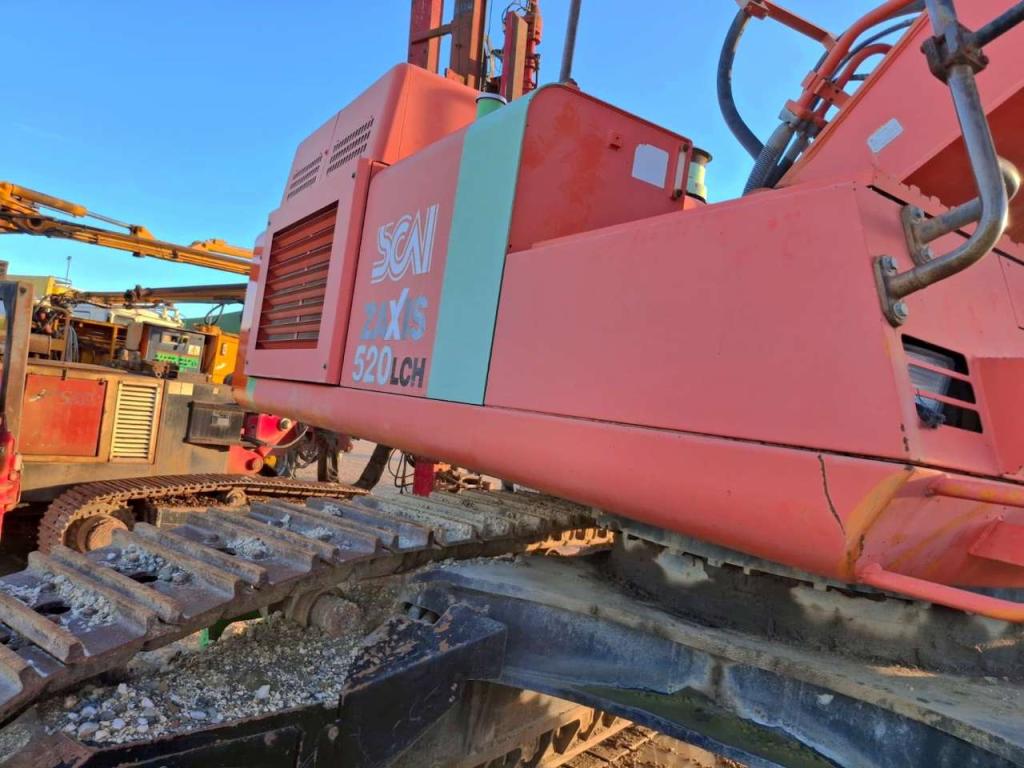 Hitachi ZX520LCH-3 Photo 3