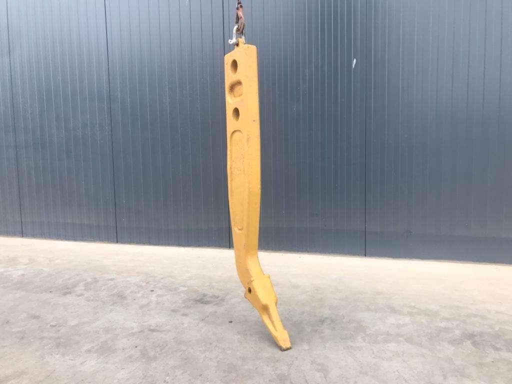 Caterpillar D7E Shank incl. Tip Photo 2