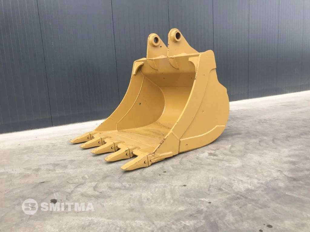 Caterpillar M316D Photo 10