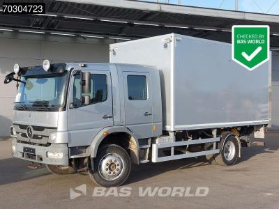 Mercedes Atego 1429 Atego 4X4 4x4 Crewcab 1500 kg Zepro Ladebordwand Steel suspension Manual Euro 5 en vente par BAS World B.V.
