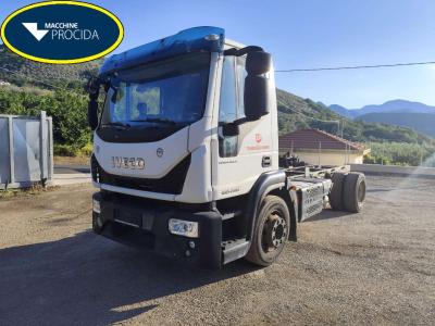Iveco EUROCARGO 160-280 en vente par Procida Macchine S.r.l.