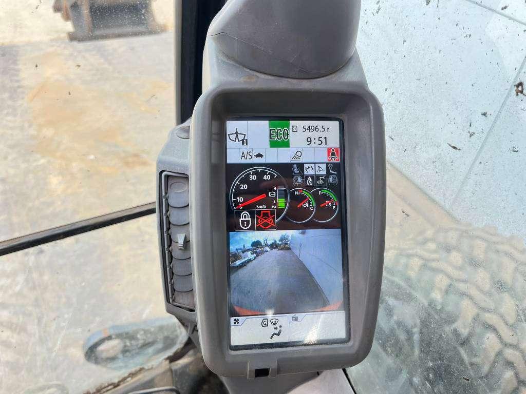 Hitachi ZX170W-5B - Blade / Triple Boom / Auto Greasing Photo 12