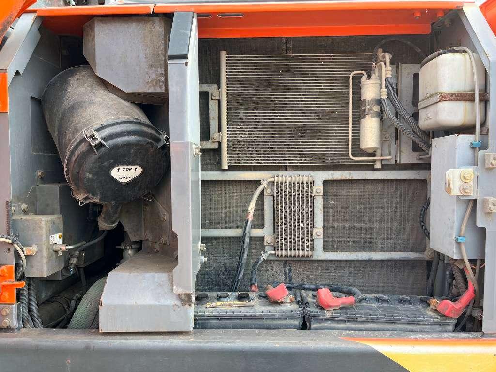 Hitachi ZX170W-5B - Blade / Triple Boom / Auto Greasing Photo 25