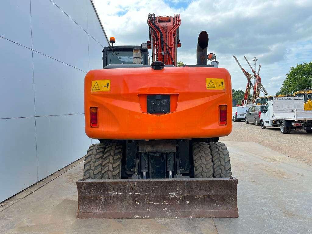 Hitachi ZX170W-5B - Blade / Triple Boom / Auto Greasing Photo 4