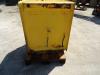 Réservoir de carburant pour New Holland 385B Photo 3 thumbnail