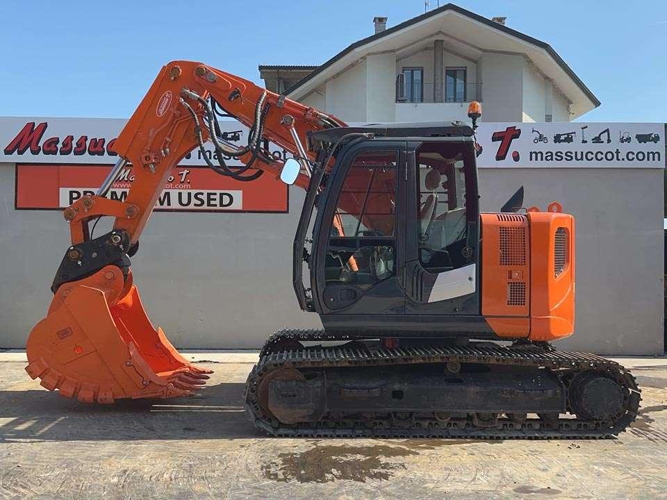 Hitachi ZX135US-5B TUNNELING Photo 20