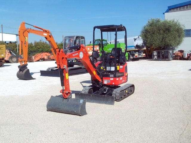 Kubota U17-5 Photo 5