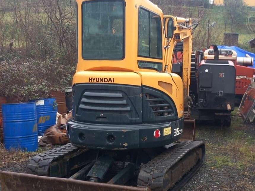 Hyundai Robex 35Z-9 Photo 2