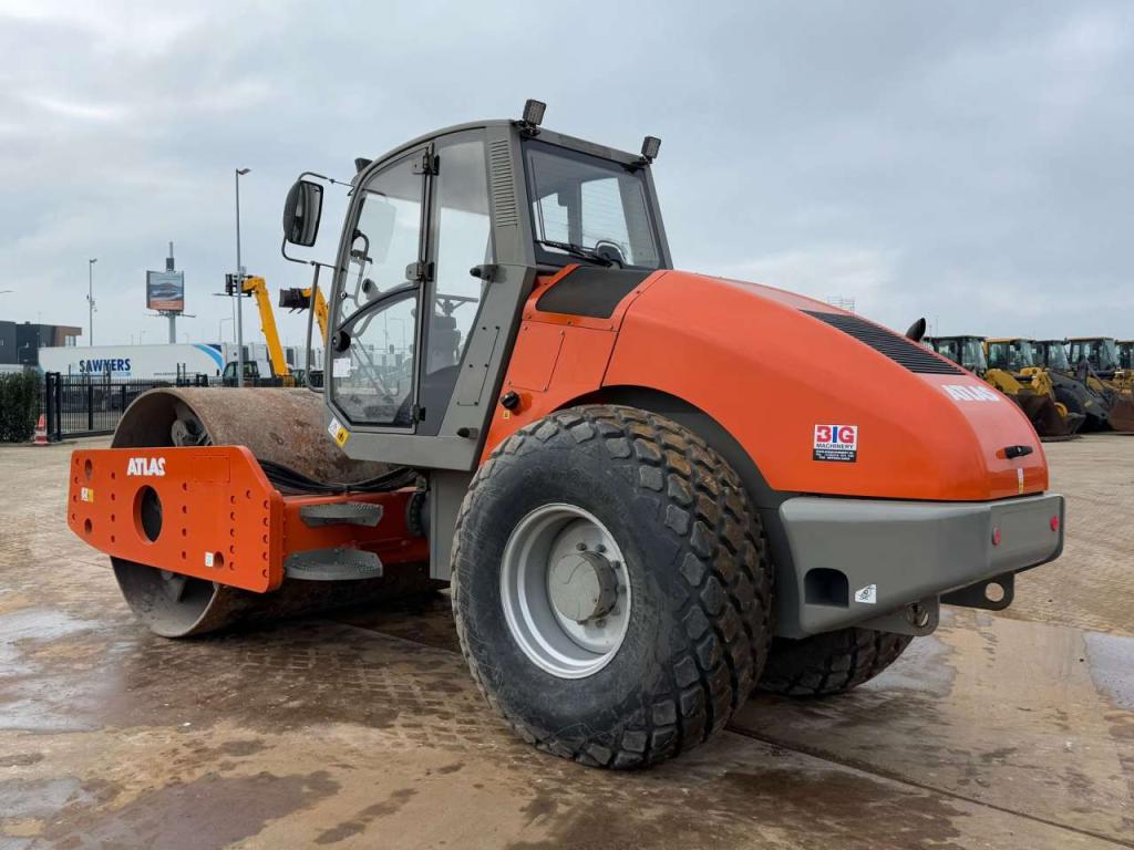 Atlas AW1120 (12t) Photo 2