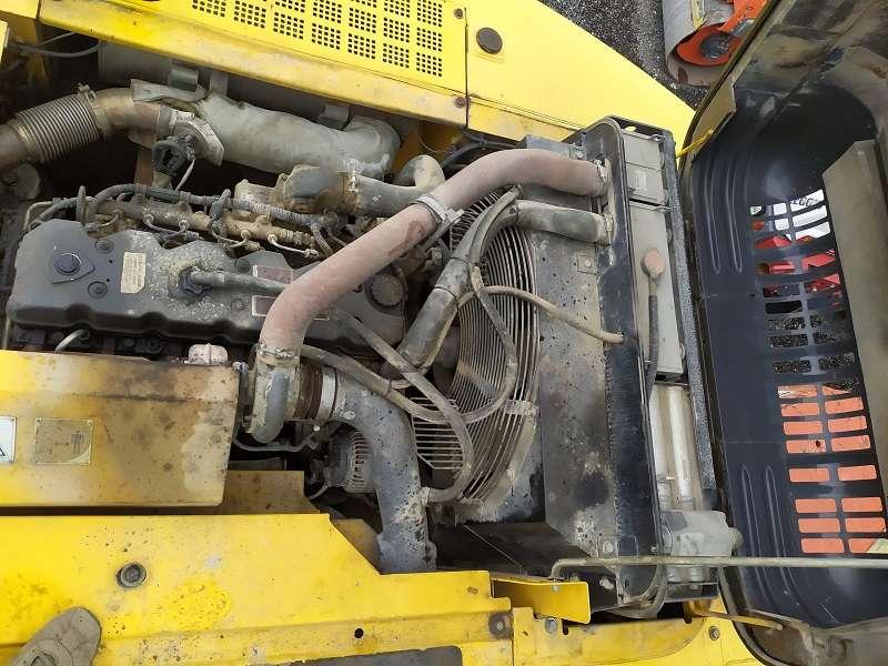New Holland E265 Photo 5
