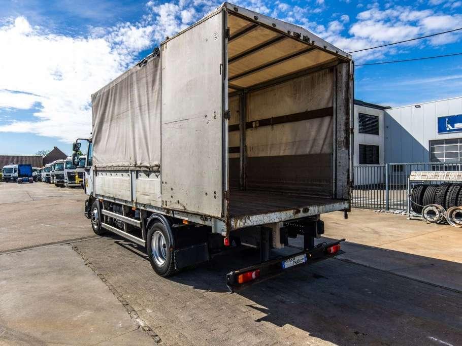 Renault D16 240 DXI Photo 10