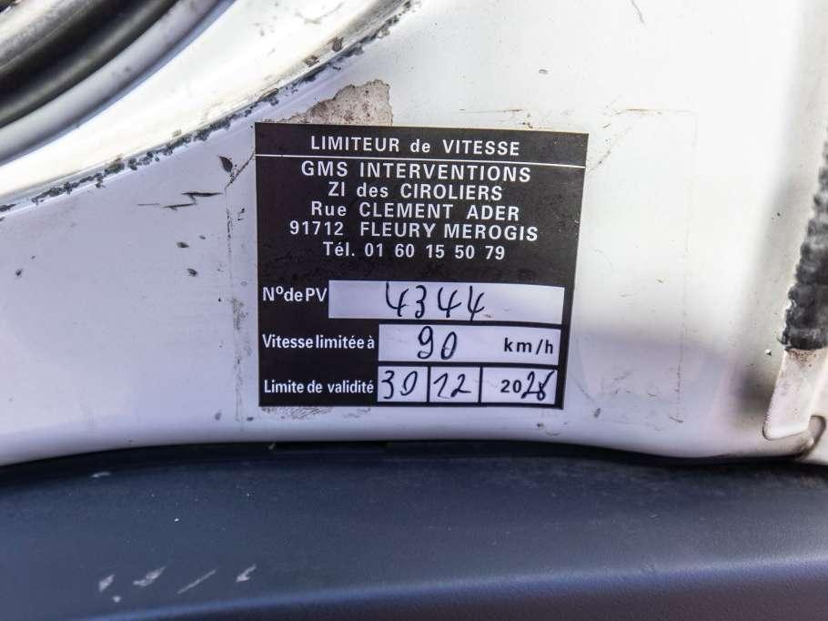 Renault D16 240 DXI Photo 18