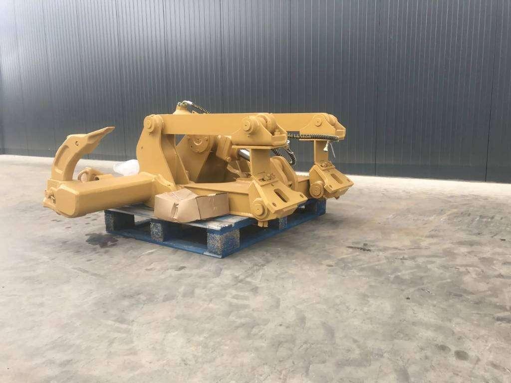 Caterpillar D4 NG Photo 4