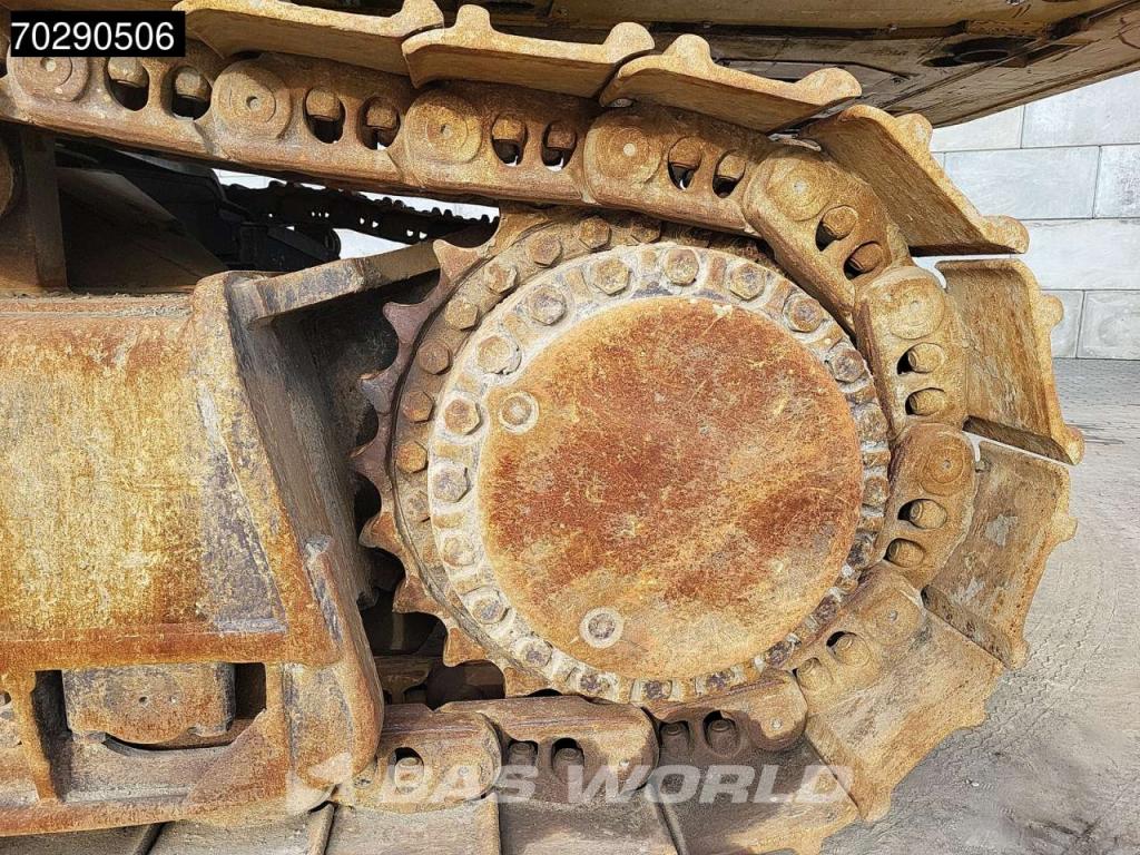 Caterpillar 390 D L Photo 27