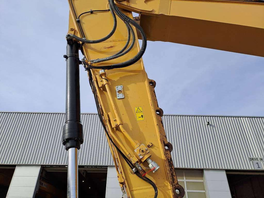 Caterpillar 335 F L CR Photo 8
