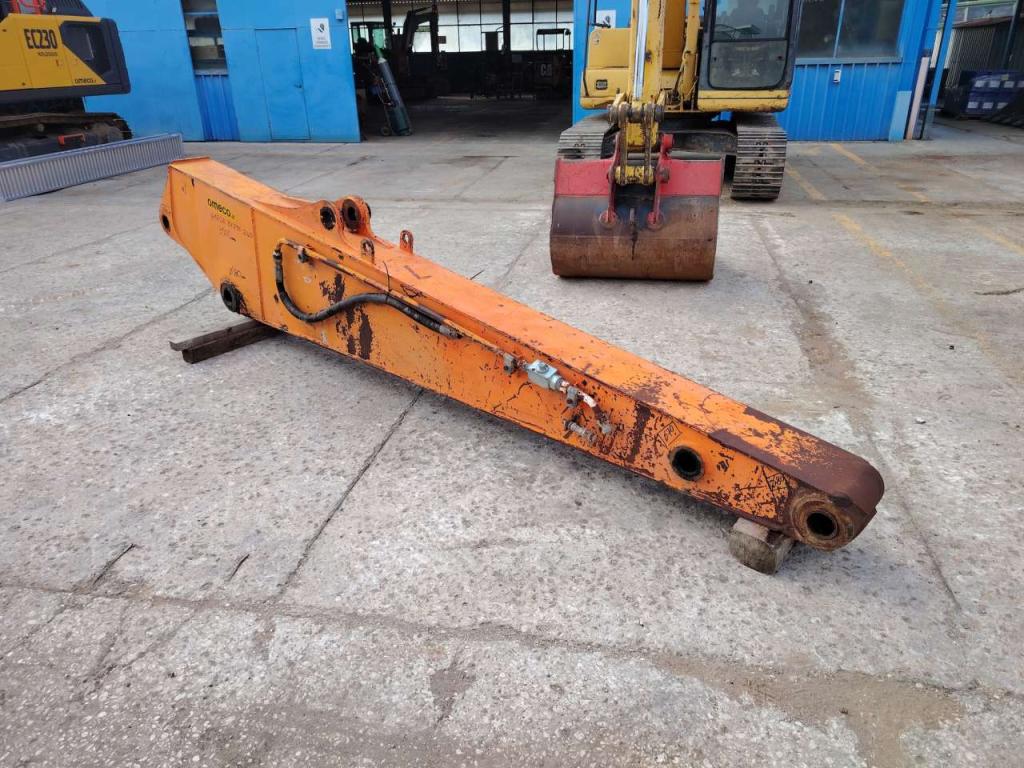 Hitachi ZX210 ZX240 Photo 2