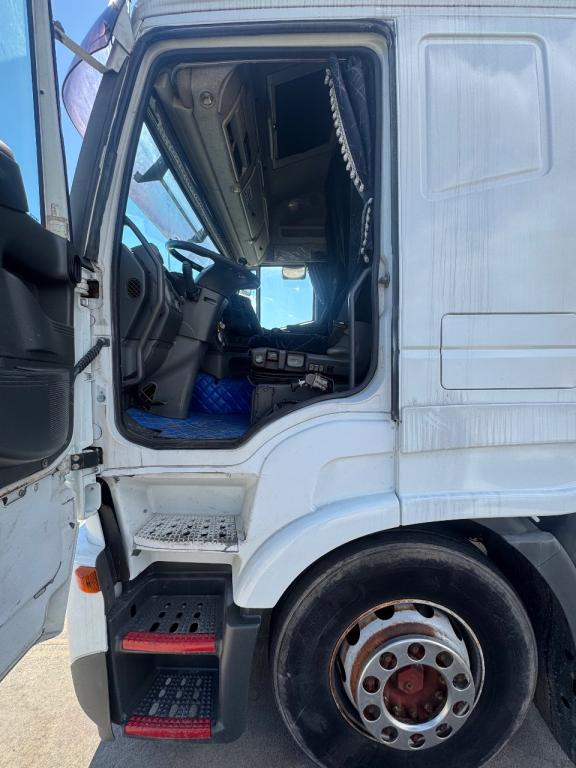 Iveco 480 Photo 7