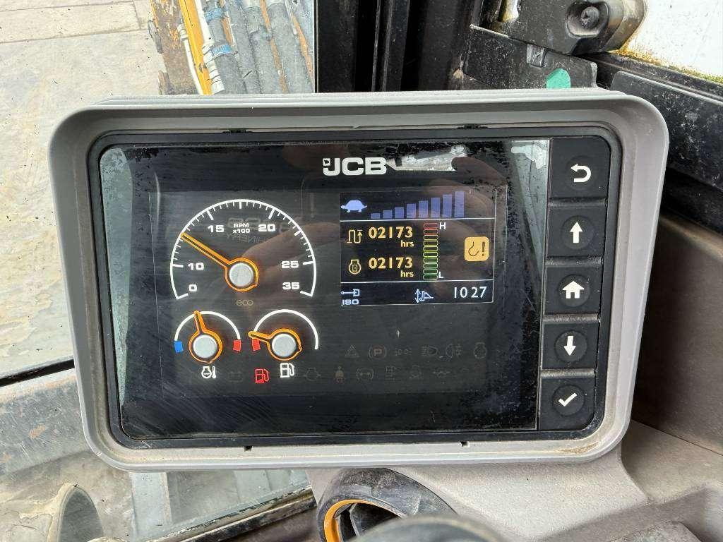 JCB 48Z-1 - Hammer Lines / Quick Coupler Photo 27