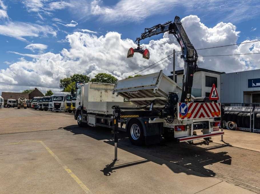 Man TGM 19.290 BL - HIAB 108/3X Photo 3