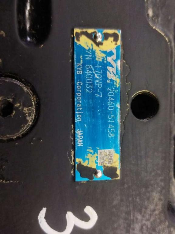 Moteur de traction pour JCB JS 330 Photo 2