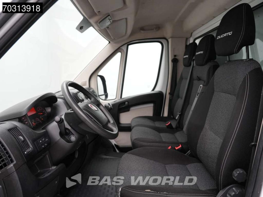 Fiat Ducato Bakwagen Achterdeuren 150PK Navi Airco Cruise Euro6 Meubelbak Koffer Airco Cruise control Photo 3