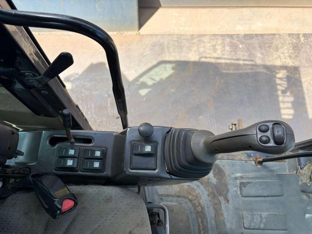 Caterpillar M325DMH Photo 24
