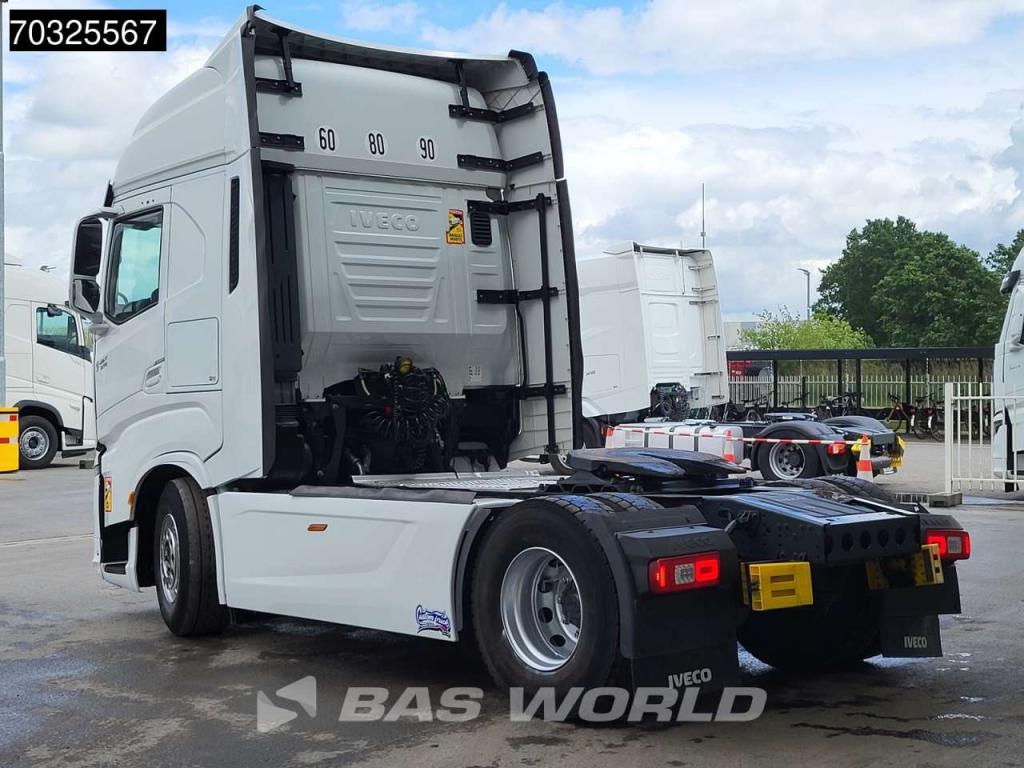 Iveco S-Way 510 4X2 Full-Air Retarder 2xTanks Standklima ACC Navi Photo 2