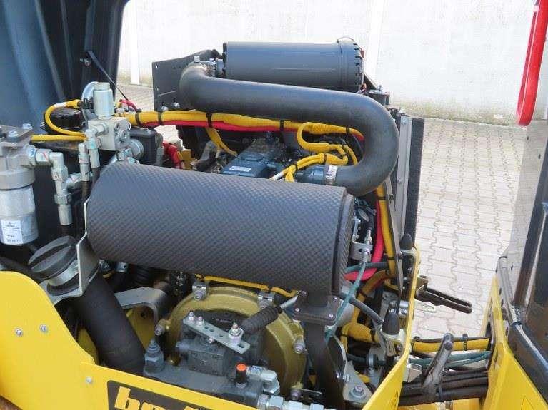 Bomag BW100 AD-5 Photo 9
