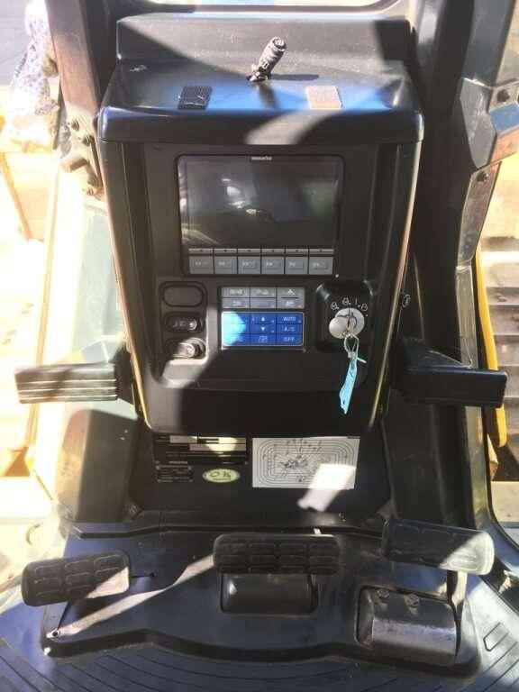 Komatsu D65WX-16 Photo 18