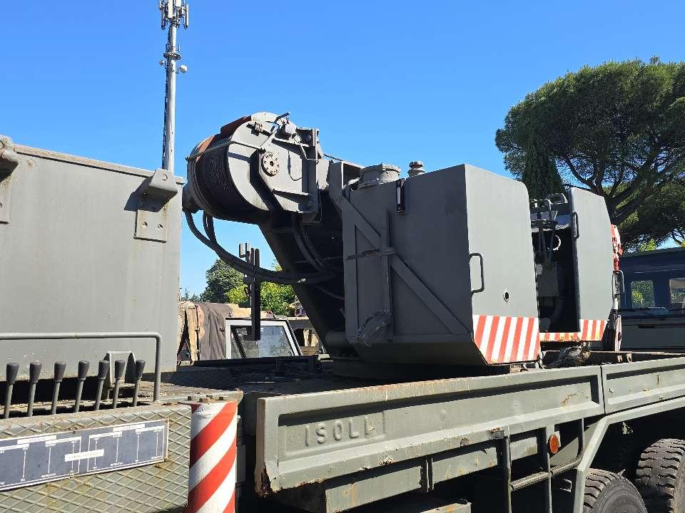 Iveco 260-35 Photo 4