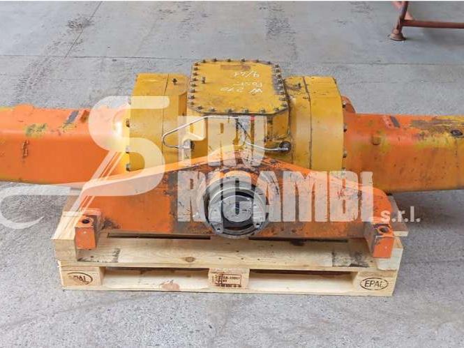 TCM Essieu arrière pour Fiat Hitachi W 270 Photo 1
