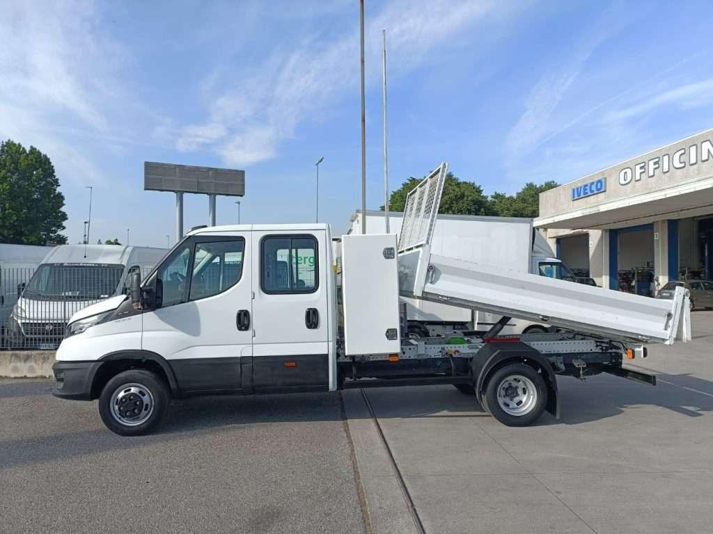Iveco Daily Photo 4
