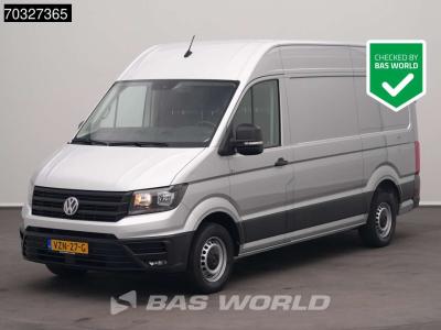 Volkswagen Crafter 140pk L3H3 Trekhaak Navi Airco Cruise Parkeersensoren Euro6 L2H2 A/C Towbar Cruise control en vente par BAS World B.V.